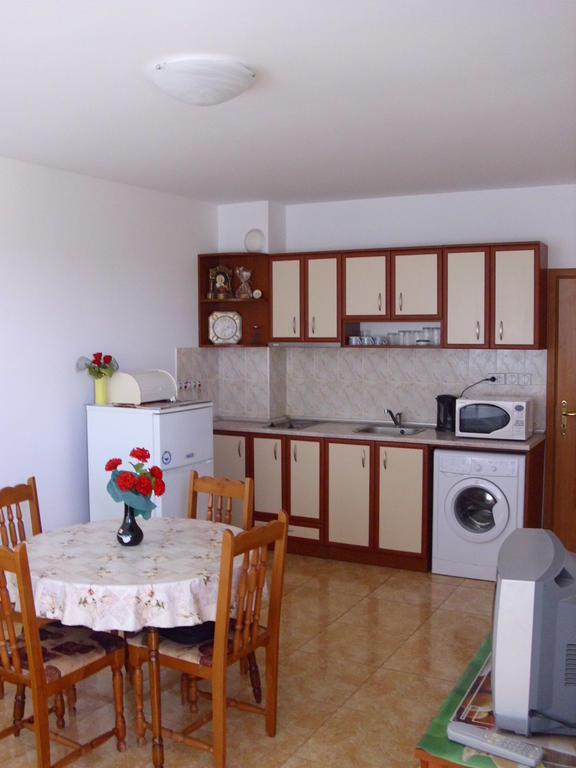 Apartment Bulgaria Pomorie Rum bild